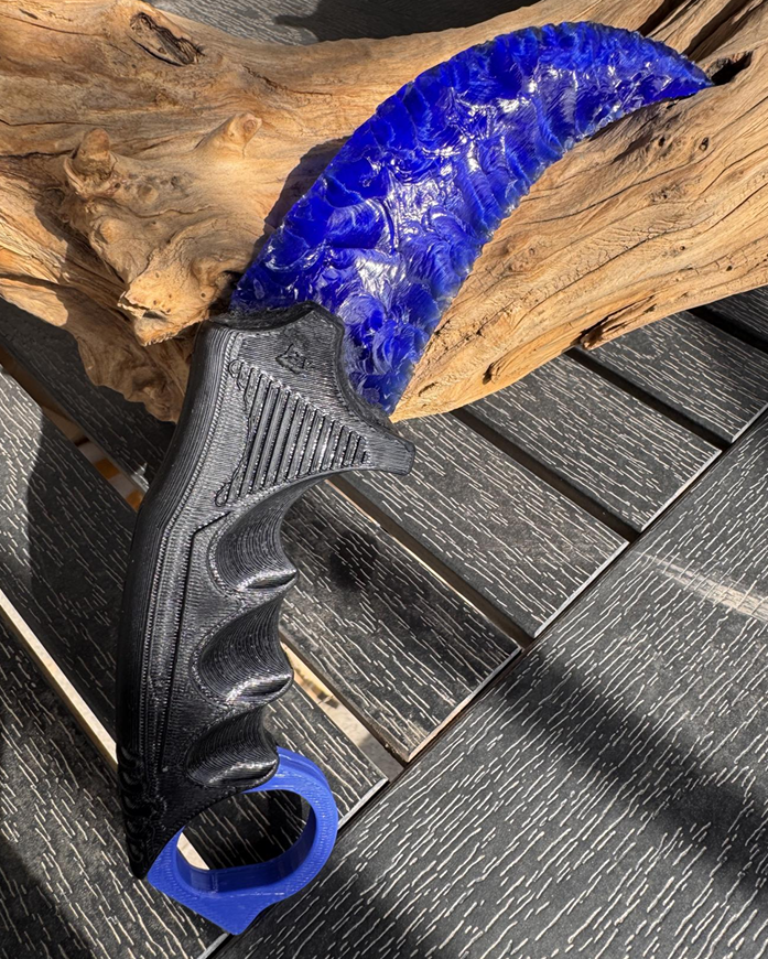 Cat's Eye Karambit